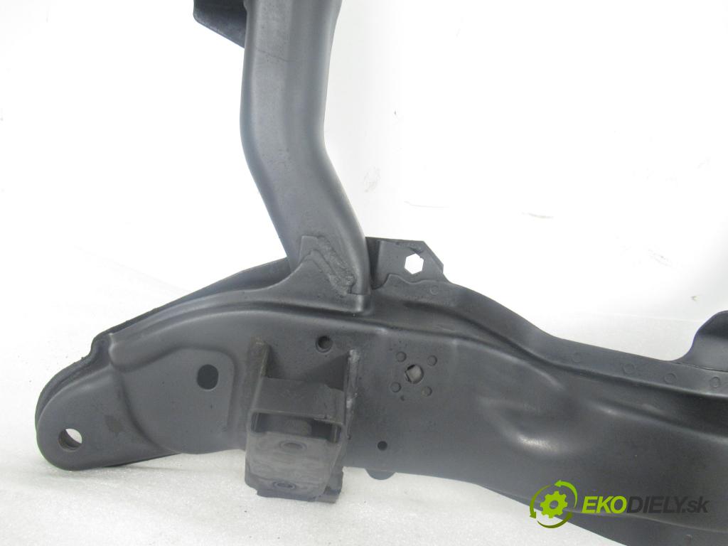 OPEL MERIVA A nadwozie wielkoprzestrzenne (MPV) (X03) MINIVAN 2005 66,00 1.4 16V Twinport - Z 14 XEP 1364,00 PŘEDNÍ: