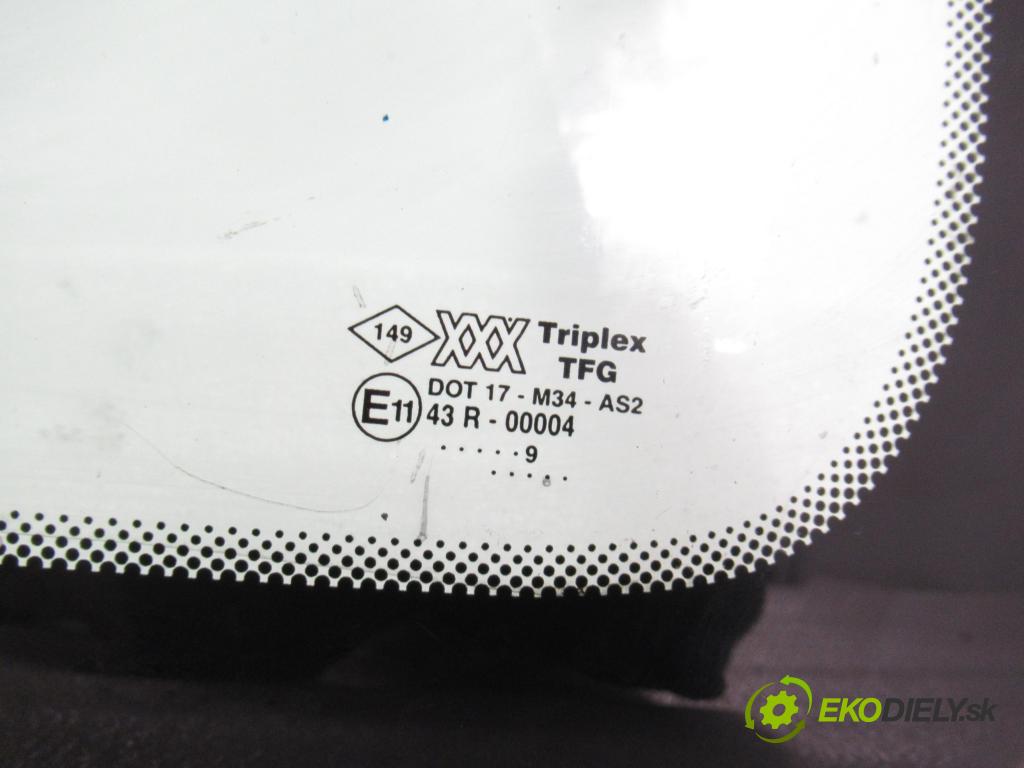 RENAULT MASTER II Skrzynia (FD) FURGON 1999 59,00 2.5 D - S8U 770 2499,00 Okno dverí LT