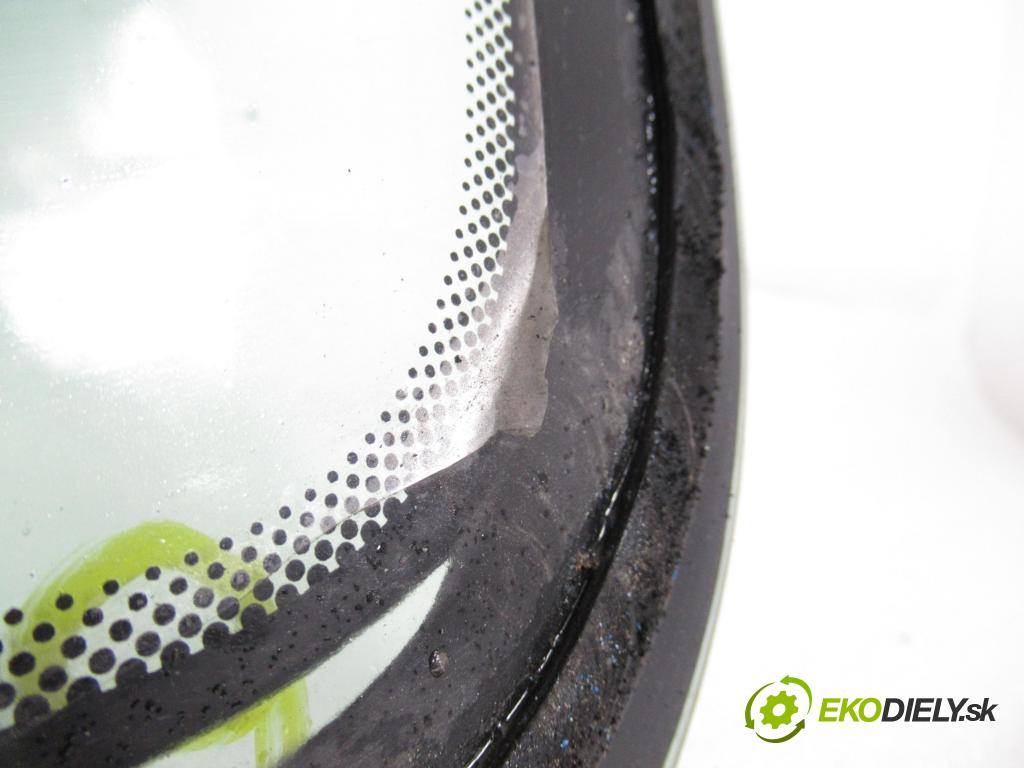 RENAULT MASTER II Skrzynia (FD) FURGON 1999 59,00 2.5 D - S8U 770 2499,00 Okno dverí pravé zadné