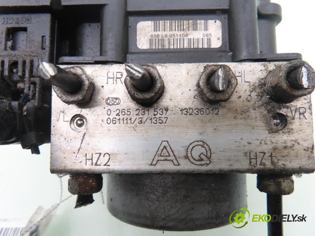 OPEL CORSA D (S07) HB 2006 66,00 1.4 - Z 14 XEP 1364,00 Pumpa ABS 0265800422 ; 0265231537 (Pumpa ABS)