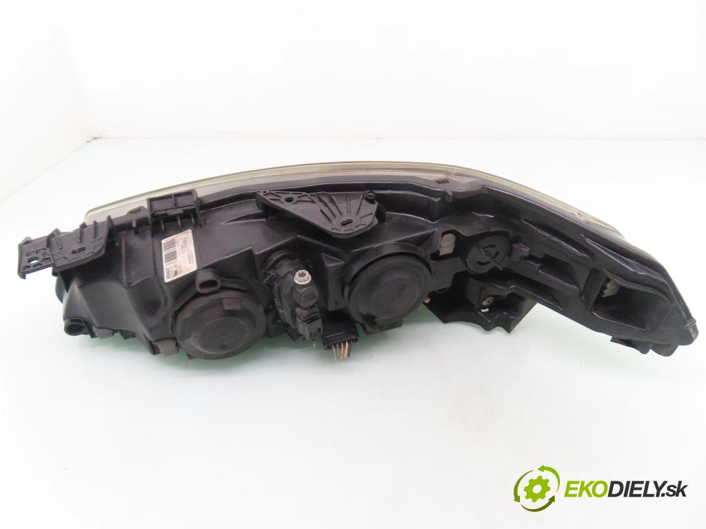 RENAULT LAGUNA II Grandtour (KG0/1_) KOMBI 2006 88,00 1.9 dCi (KG0G) - F9Q 670 1870,00 světlo PP 8200481197 ; 89900470