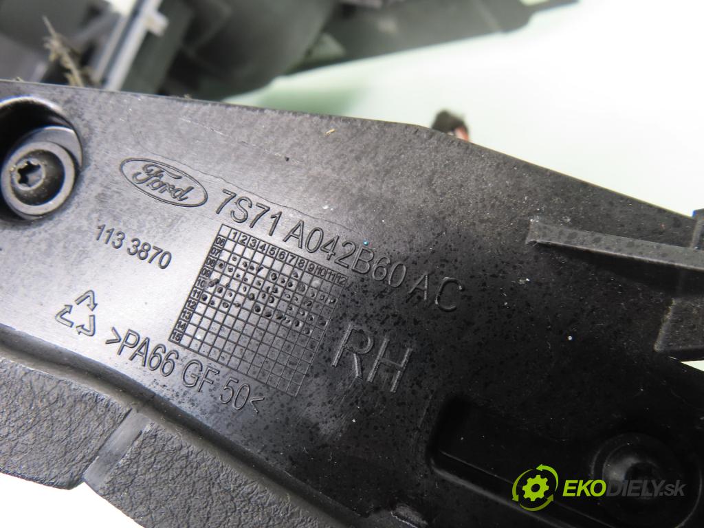 FORD MONDEO IV (BA7) LIFTBACK 2011 103,00 2.0 TDCi 140 - QXBA 1997,00 OPĚRADLO 7S71A042B60