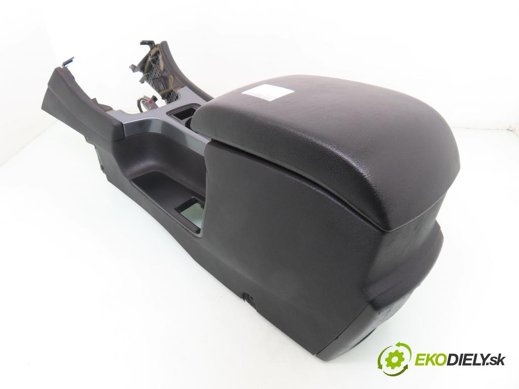 FORD MONDEO IV (BA7) LIFTBACK 2011 103,00 2.0 TDCi 140 - QXBA 1997,00 OPĚRADLO 7S71A042B60