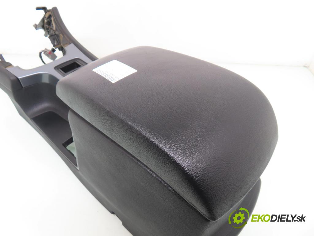 FORD MONDEO IV (BA7) LIFTBACK 2011 103,00 2.0 TDCi 140 - QXBA 1997,00 OPĚRADLO 7S71A042B60