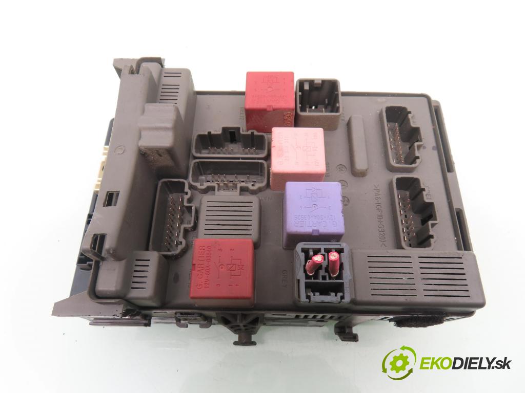 RENAULT LAGUNA II Grandtour (KG0/1_) KOMBI 2006 88,00 1.9 dCi (KG0G) - F9Q 670 1870,00 MODUL BSI 8200371614B ; 518856125 ; P8200660166
