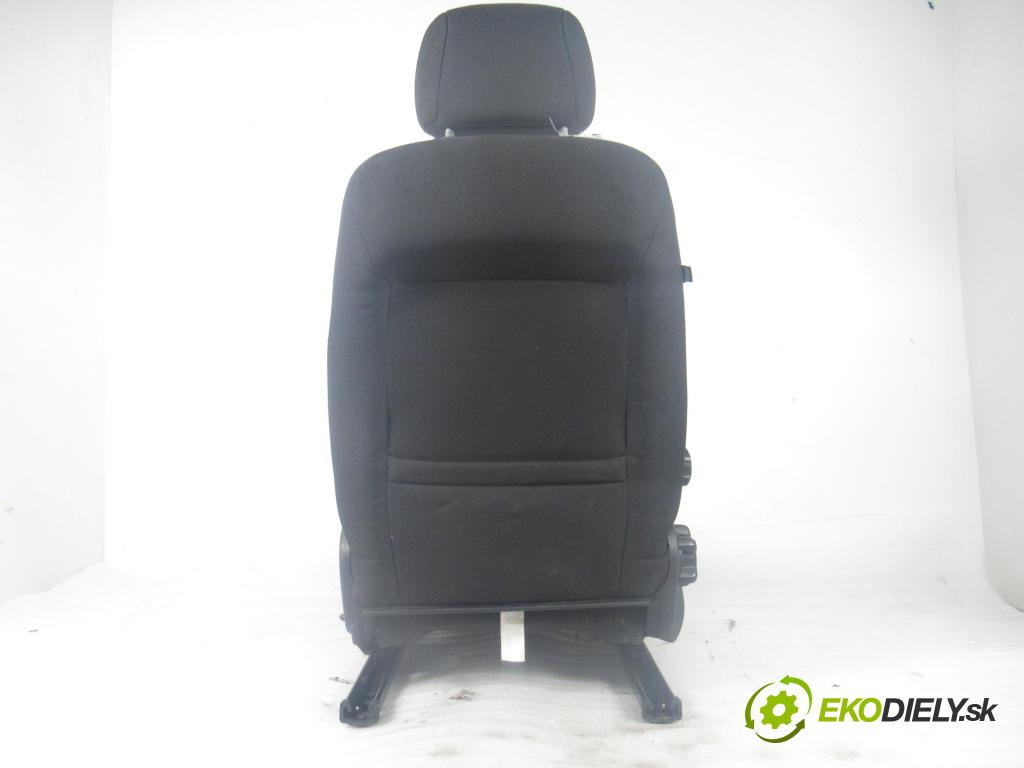 FORD MONDEO IV (BA7) LIFTBACK 2011 103,00 2.0 TDCi 140 - QXBA 1997,00 sedadlo CESTUJÍCÍ/PP 