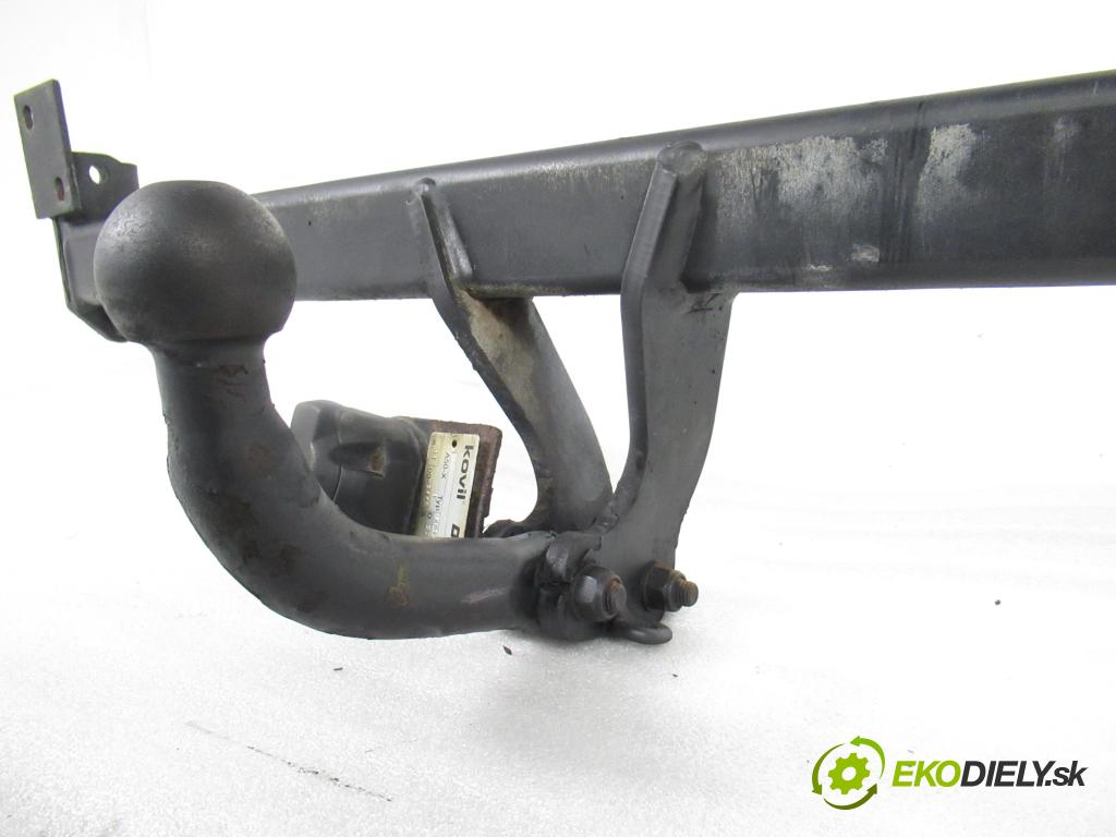 AUDI 80 (8C, B4) SEDAN 1992 85,00 2.0 E 115 - ABK 1984,00 Hák