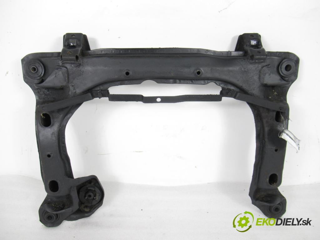 AUDI 80 (8C, B4) SEDAN 1992 85,00 2.0 E 115 - ABK 1984,00 PŘEDNÍ: 