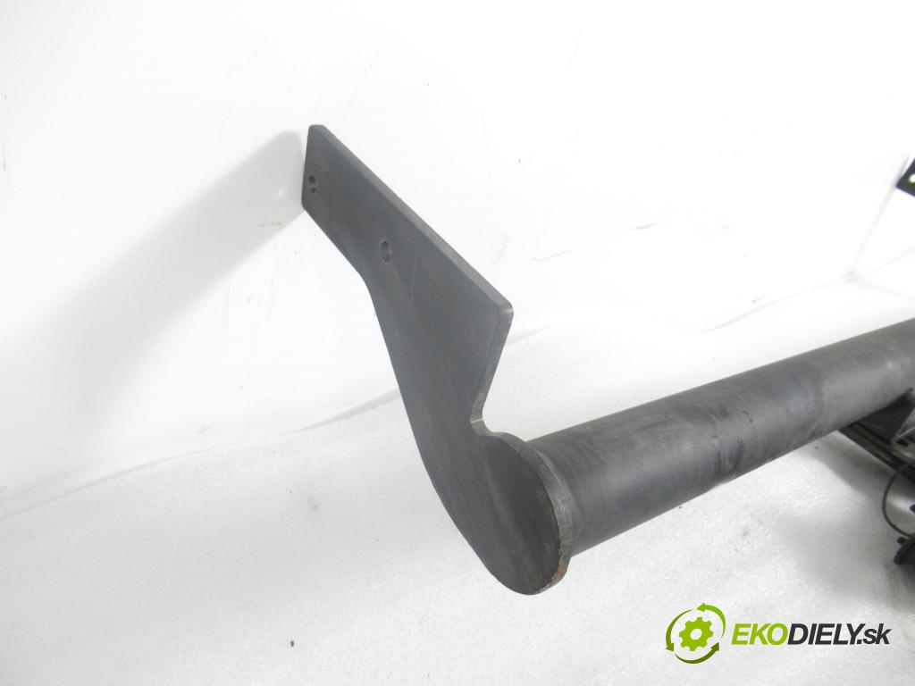 MERCEDES-BENZ KLASA A (W168) HB 1999 75,00 1.6 102 A 160 M 166.960 1598,00 Hák