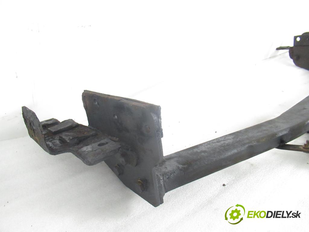 MAZDA MPV II (LW) MINIVAN 2001 90,00 2 - FS-DS 1991,00 Hák