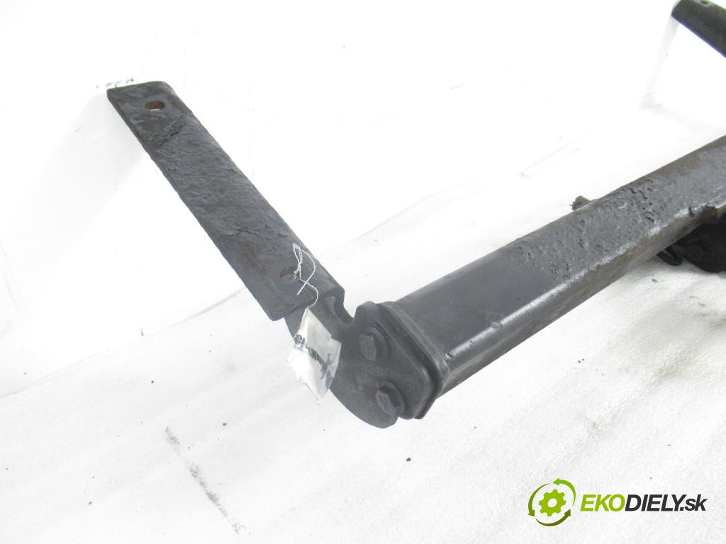 OPEL ASTRA G liftback (T98) HB 1998 62,00 1.6 8V - Z 16 SE 1598,00 Hák