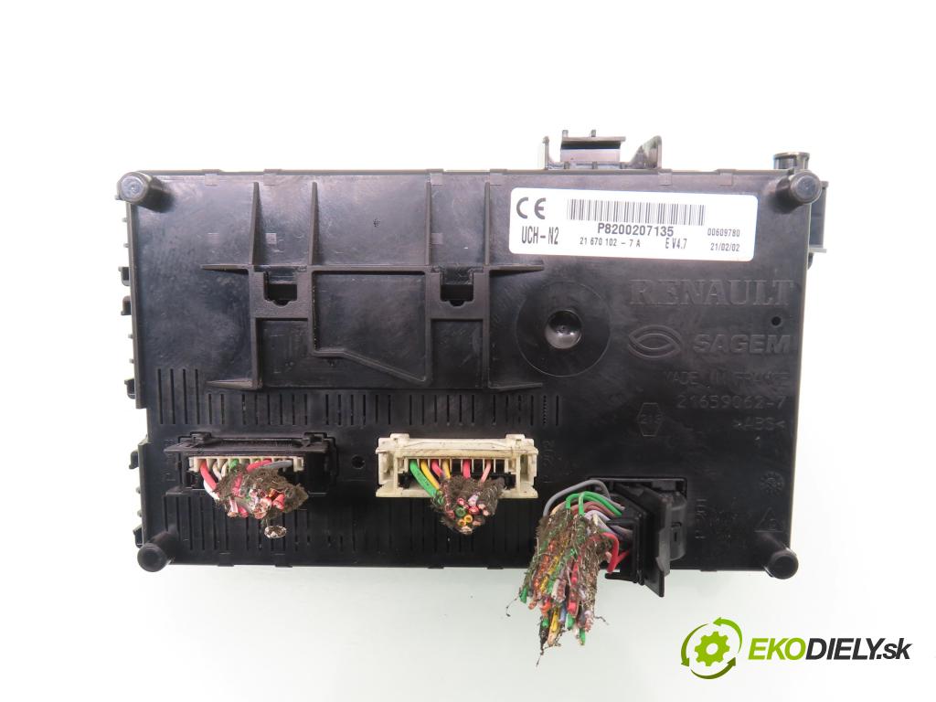 RENAULT CLIO II (BB_, CB_) HB 2002 72,00 1.4 16V (B/CB0P) - K4J 710 1390,00 MODUL P8200207135