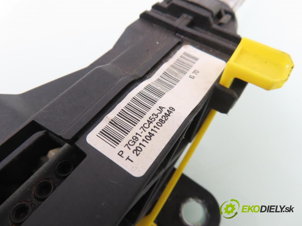 FORD MONDEO IV (BA7) LIFTBACK 2011 103,00 2.0 TDCi 140 - QXBA 1997,00 ZVEDÁK: 7G917C453JA ; 8G917E395AA