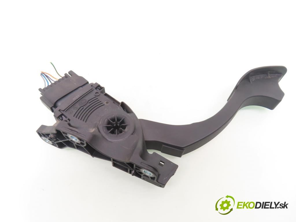 FORD MONDEO IV (BA7) LIFTBACK 2011 103,00 2.0 TDCi 140 - QXBA 1997,00 Potenciometer plynu 6G929F836RD ; 6PV01083414 (Potenciometer plynového pedálu)