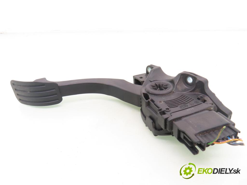 FORD MONDEO IV (BA7) LIFTBACK 2011 103,00 2.0 TDCi 140 - QXBA 1997,00 Potenciometer plynu 6G929F836RD ; 6PV01083414 (Potenciometer plynového pedálu)