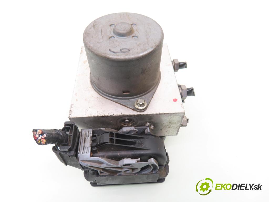 FORD MONDEO IV (BA7) LIFTBACK 2011 103,00 2.0 TDCi 140 - QXBA 1997,00 pumpa ABS CG912C405FB (Pumpa ABS)