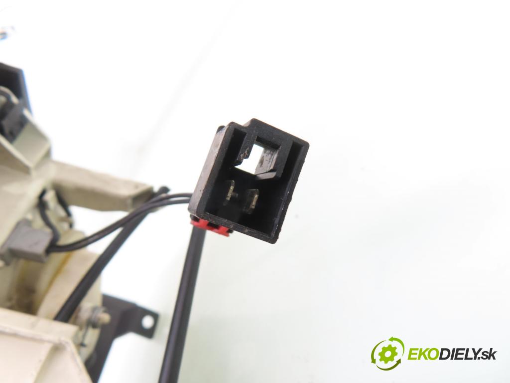 PEUGEOT BOXER Skrzynia (244) FURGON 2002 74,00 2.2 HDi - 4HY (DW12UTED) 2179,00 Panel kúrenia 152246400