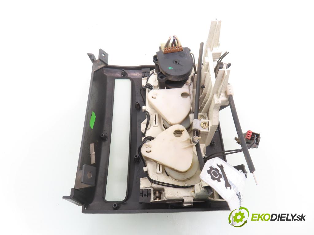 PEUGEOT BOXER Skrzynia (244) FURGON 2002 74,00 2.2 HDi - 4HY (DW12UTED) 2179,00 Panel kúrenia 152246400