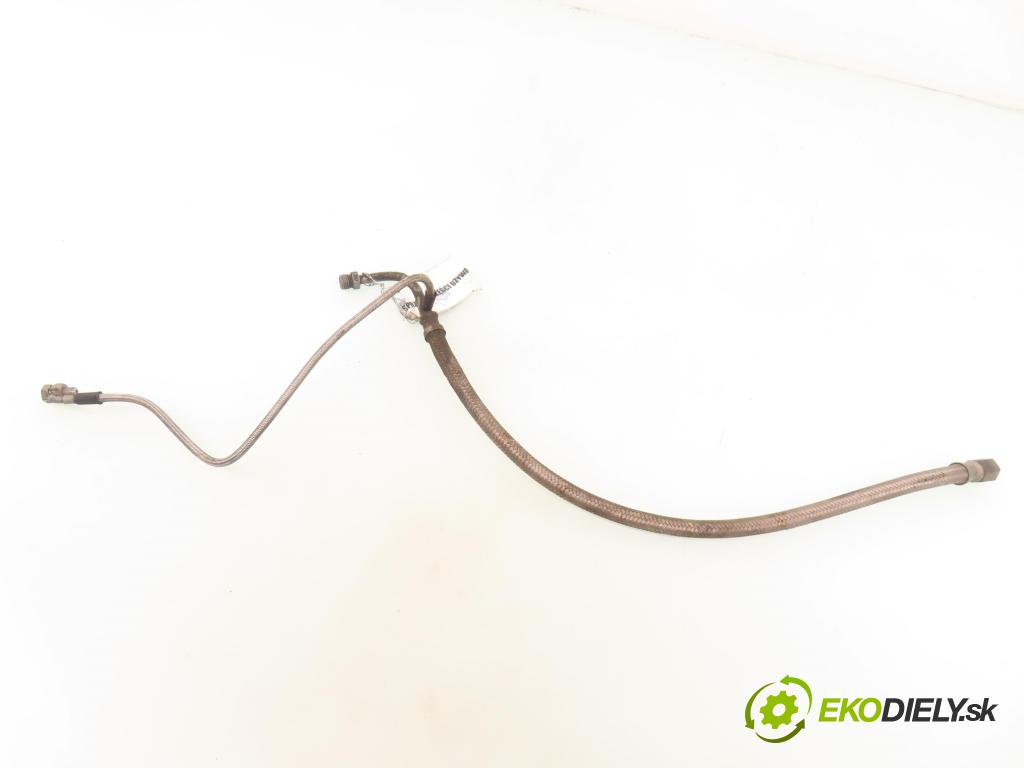 AUDI 80 (8C, B4) SEDAN 1992 85,00 2.0 E 115 - ABK 1984,00 rúrka paliva