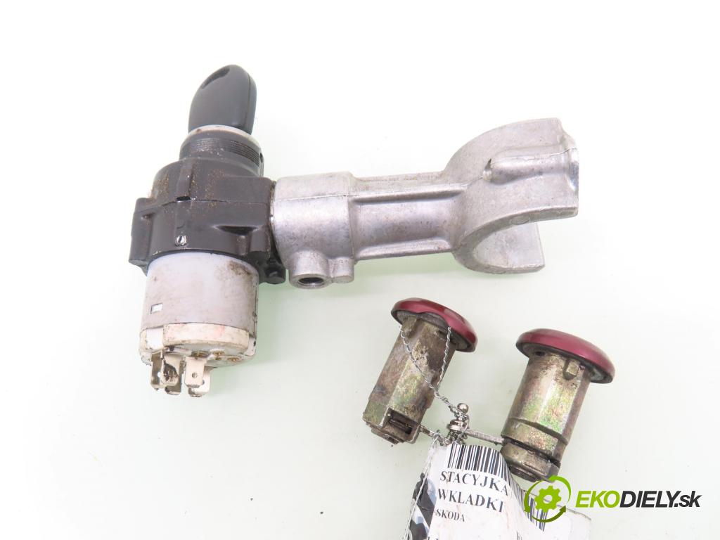 SKODA FELICIA II (6U1) HB 1998 40,00 1.3 - AMG 1289,00 spinačka / zámky 441022221176