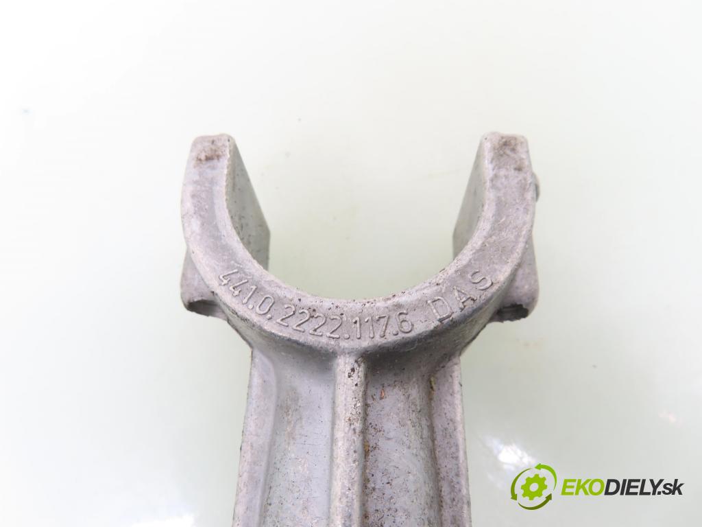 SKODA FELICIA II (6U1) HB 1998 40,00 1.3 - AMG 1289,00 spinačka / zámky 441022221176