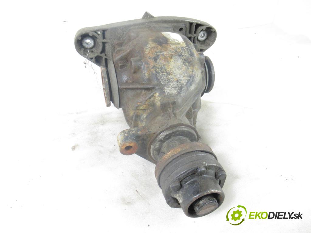 BMW 5 (E39) SEDAN 1996 110,00 520 i 150 - M52 B20 (206S3) 1991,00 ,diferenciál