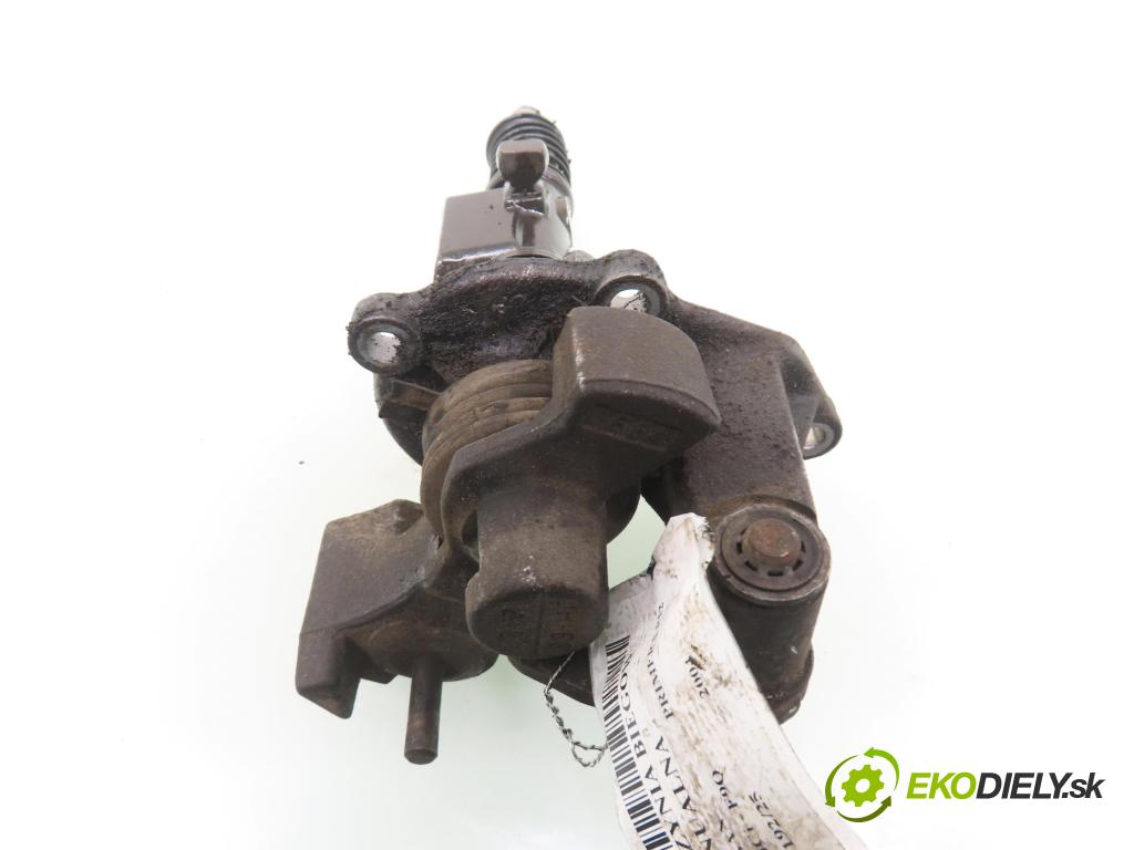 NISSAN PRIMERA (P12) LIFTBACK 2004 85,00 1.9 dCi - F9Q 1870,00 Kulisa prevodovky