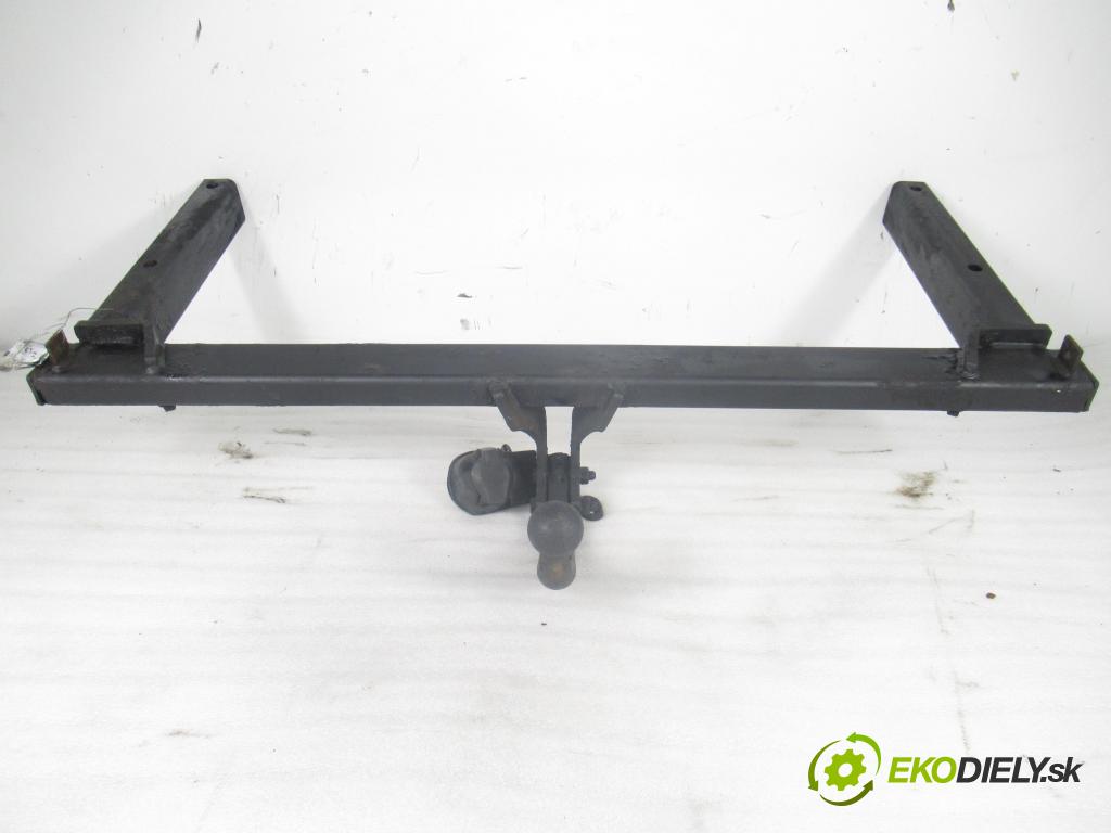 VW PASSAT B5 (3B2) SEDAN 1997 66,00 1.9 TDI - AHH 1896,00 Hák