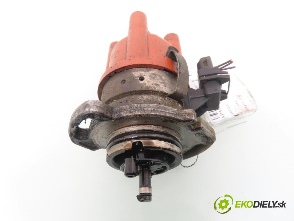 SKODA OCTAVIA I (1U2) SEDAN 1998 55,00 1.6 - AEE 1598,00 rozdělovač ZAPALOVÁNÍ 0237521061 ; 030905205AB