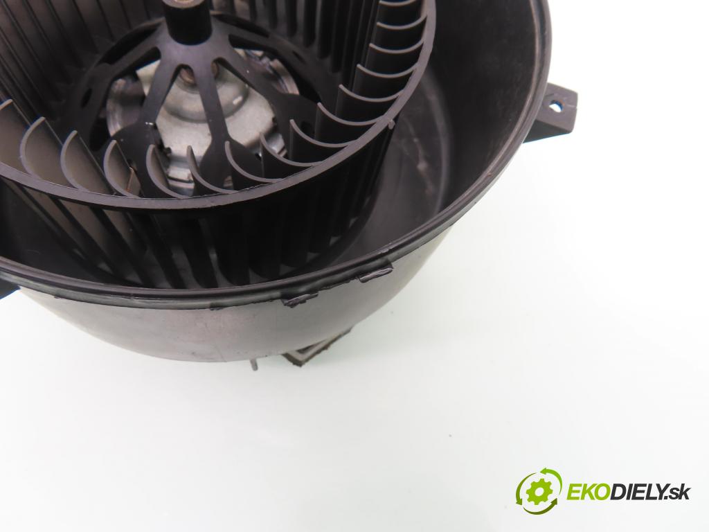 OPEL VECTRA C (Z02) HB 2005 88,00 1.9 CDTI 8V 120 - Z 19 DT 1910,00 ventilátor větráku 006962R ; 73421312