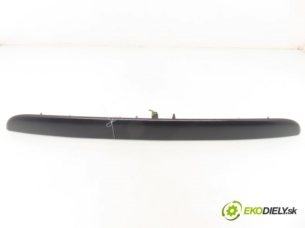 CITROEN XSARA PICASSO (N68) MINIVAN 2003 85,00 1.8 16V - 6FZ (EW7J4) 1749,00 zadní část - čelo dveří kufr 9635595877E