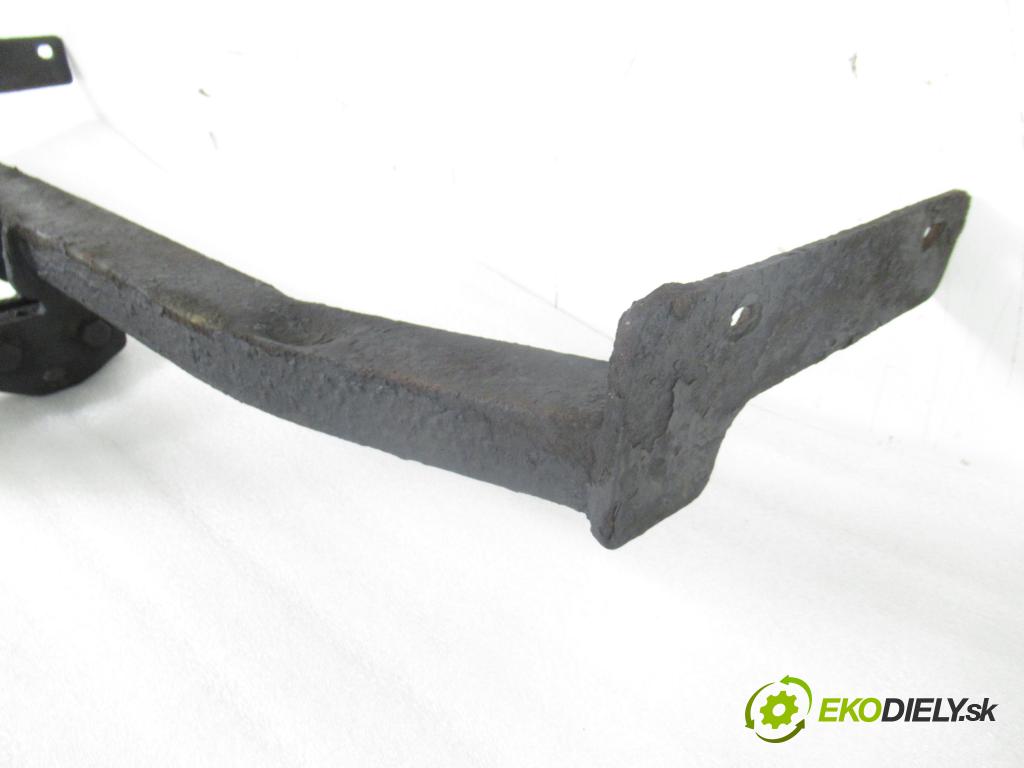 SKODA FELICIA II (6U1) HB 1999 40,00 1.3 - AMG 1289,00 Hák