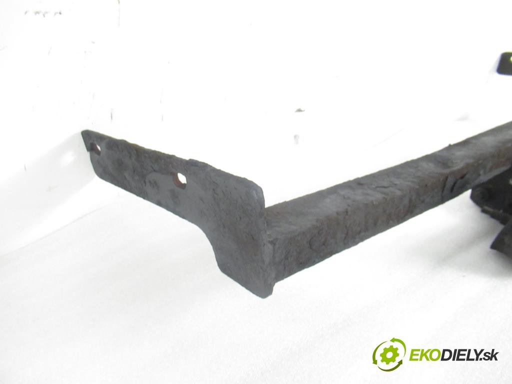 SKODA FELICIA II (6U1) HB 1999 40,00 1.3 - AMG 1289,00 Hák