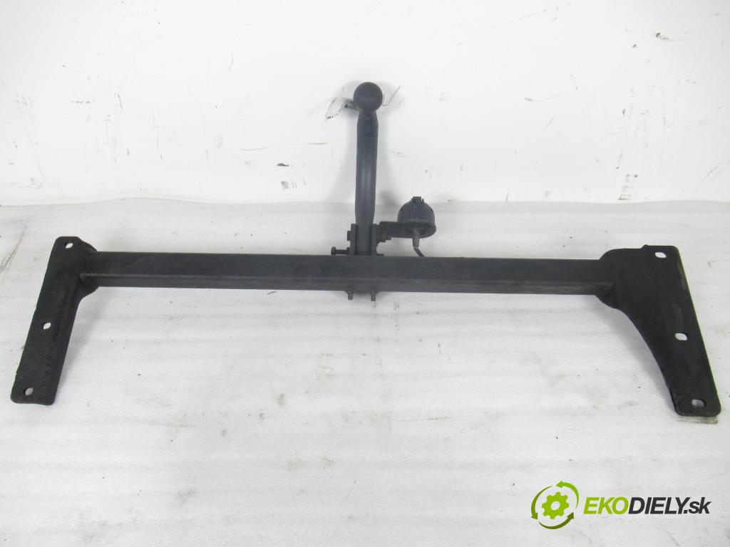 OPEL ASTRA F (T92) SEDAN 1999 55,00 1.6 - 16 LZ2 1598,00 Hák 