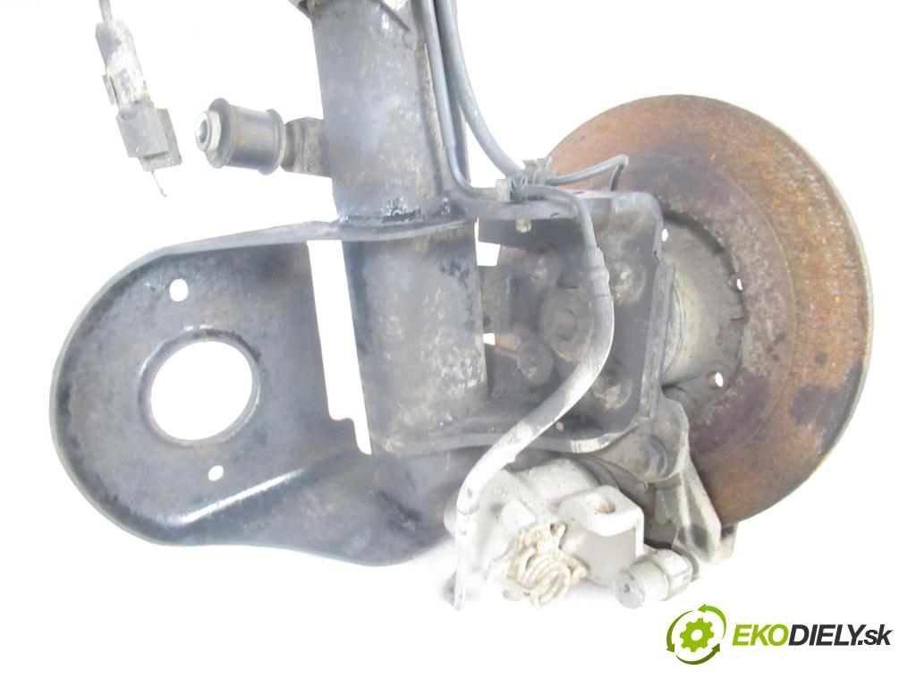 RENAULT LAGUNA II Grandtour (KG0/1_) KOMBI 2006 88,00 1.9 dCi (KG0G) - F9Q 670 1870,00 výztuha zadní část ABS