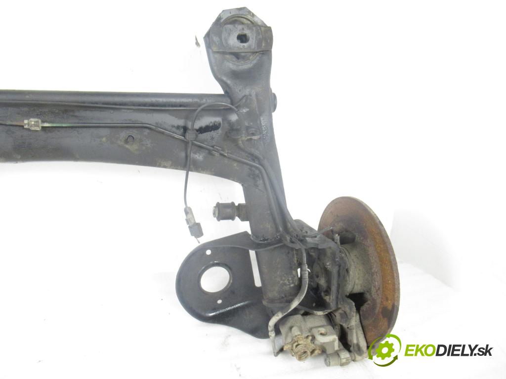 RENAULT LAGUNA II Grandtour (KG0/1_) KOMBI 2006 88,00 1.9 dCi (KG0G) - F9Q 670 1870,00 výztuha zadní část ABS