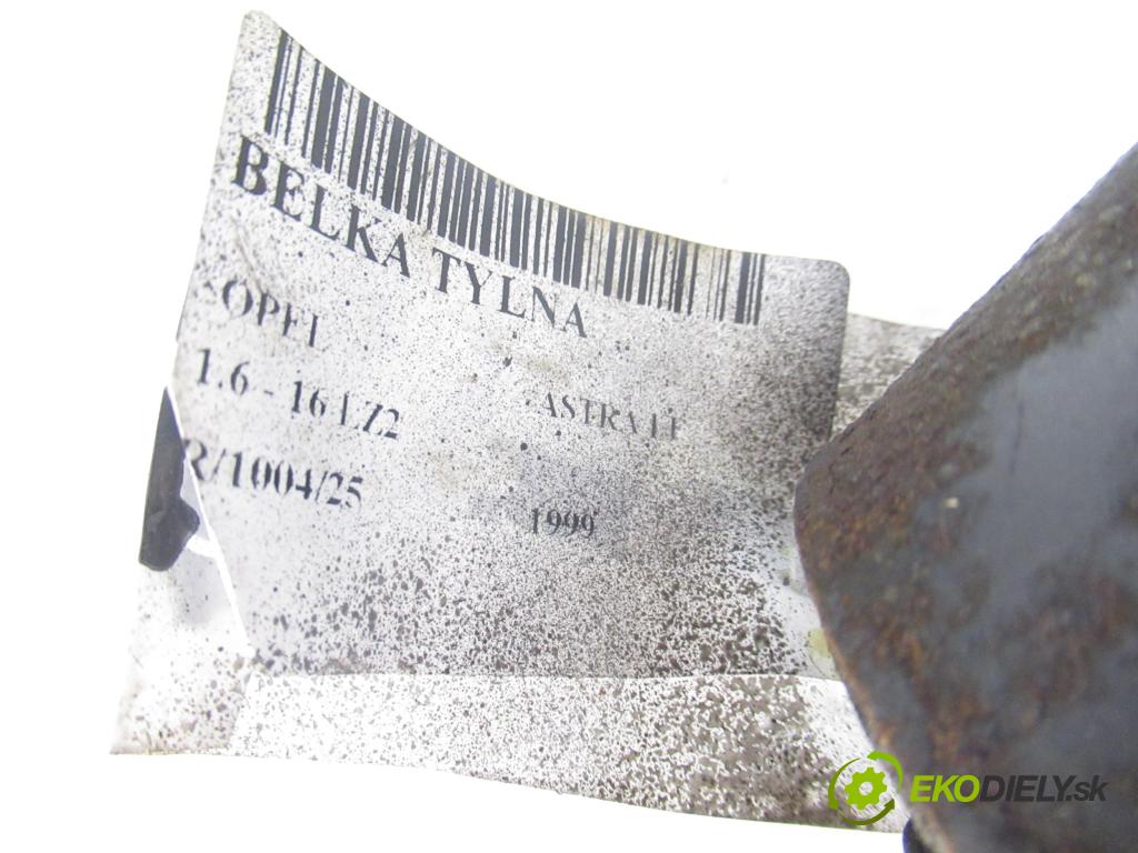 OPEL ASTRA F (T92) SEDAN 1999 55,00 1.6 - 16 LZ2 1598,00 výztuha zadní část