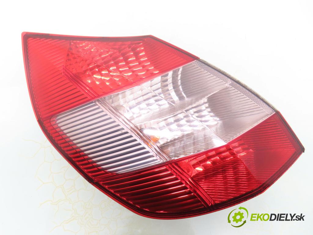 RENAULT SCENIC II (JM0/1_) MINIVAN 2004 83,00 1.6 (JM0C, JM0J, JM1B) - K4M 782 1598,00 světlo levé zadní 8200127704E ; 2SK00865901