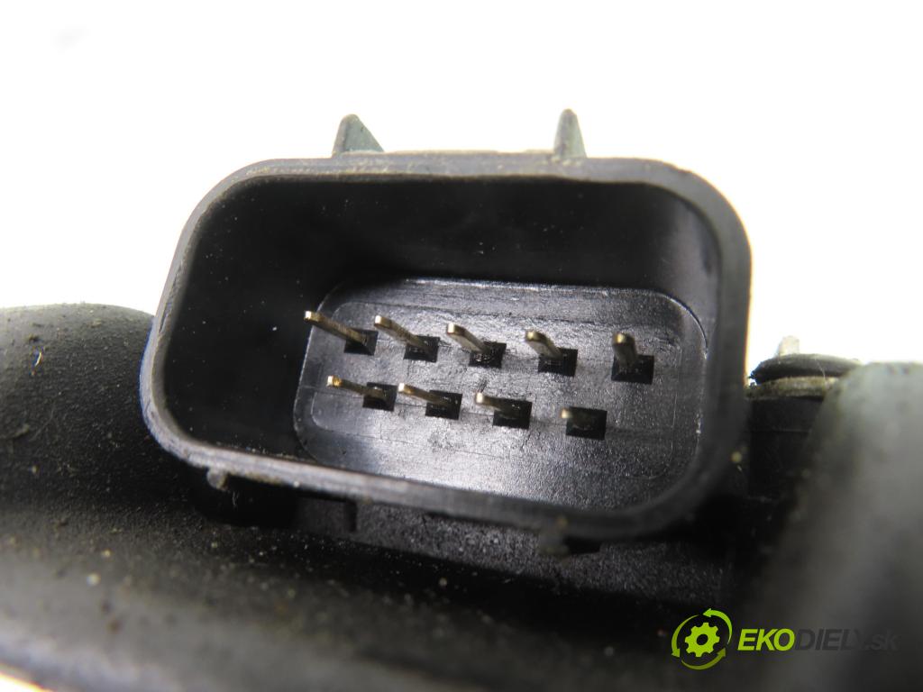 OPEL ZAFIRA A Nadwozie Wielkopojemne (MPV) (T98)  MINIVAN 2001 108,00 2.2 16V - Z 22 SE 2198,00 cívka zapalovací 