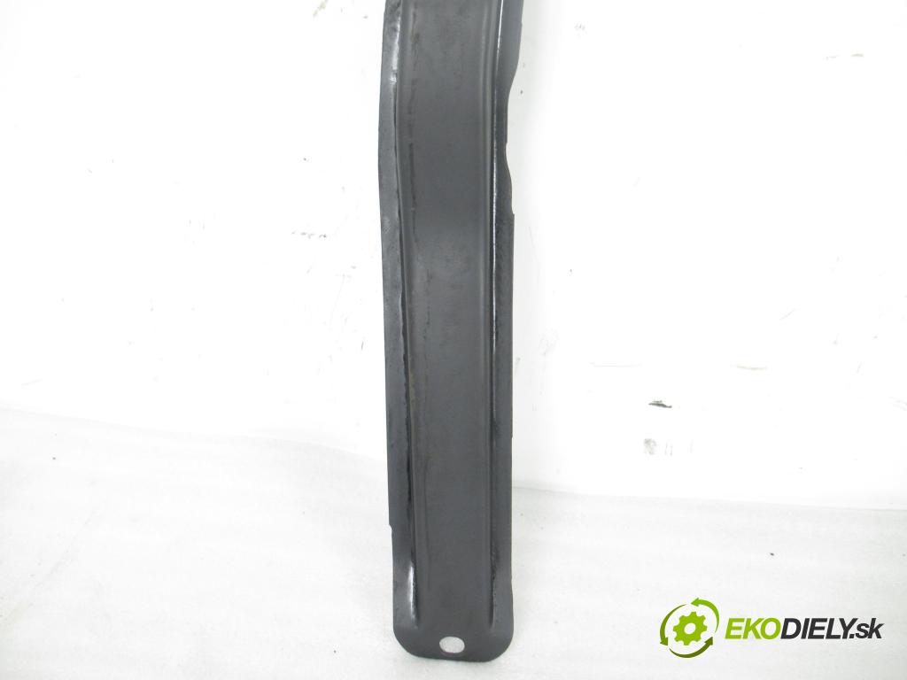 OPEL ASTRA F (T92) SEDAN 1999 55,00 1.6 - 16 LZ2 1598,00 PŘEDNÍ: