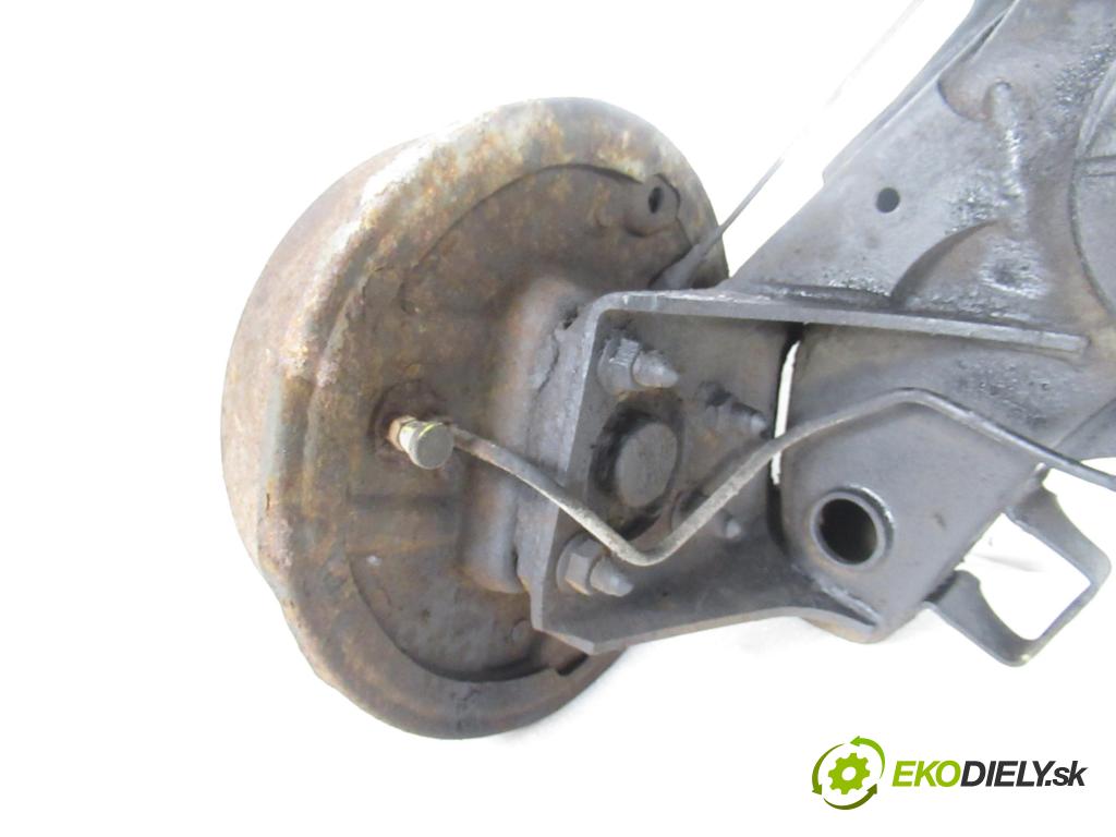 OPEL ASTRA F (T92) HB 1994 44,00 1.4 i 60 - C 14 NZ 1389,00 výztuha zadní část