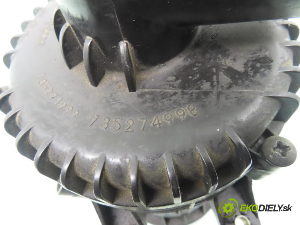 FIAT PUNTO (188_) HB 1999 59,00 1.9 JTD 80 - 188 A2.000 1910,00 obal filtra vzduchu 735274999 ; 735274998 ; 46552774 (Kryt vzduchového filtru)