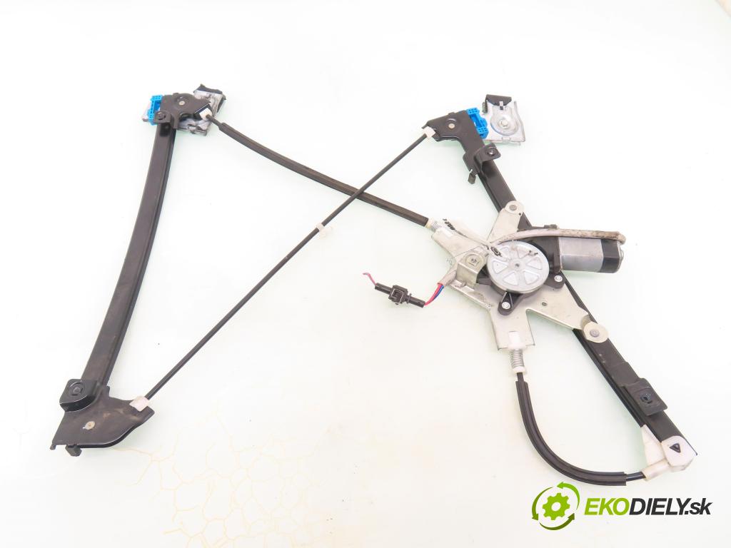 SEAT CORDOBA (6K2) SEDAN 1999 44,00 1.4 - AKK 1390,00 mechanismus oken