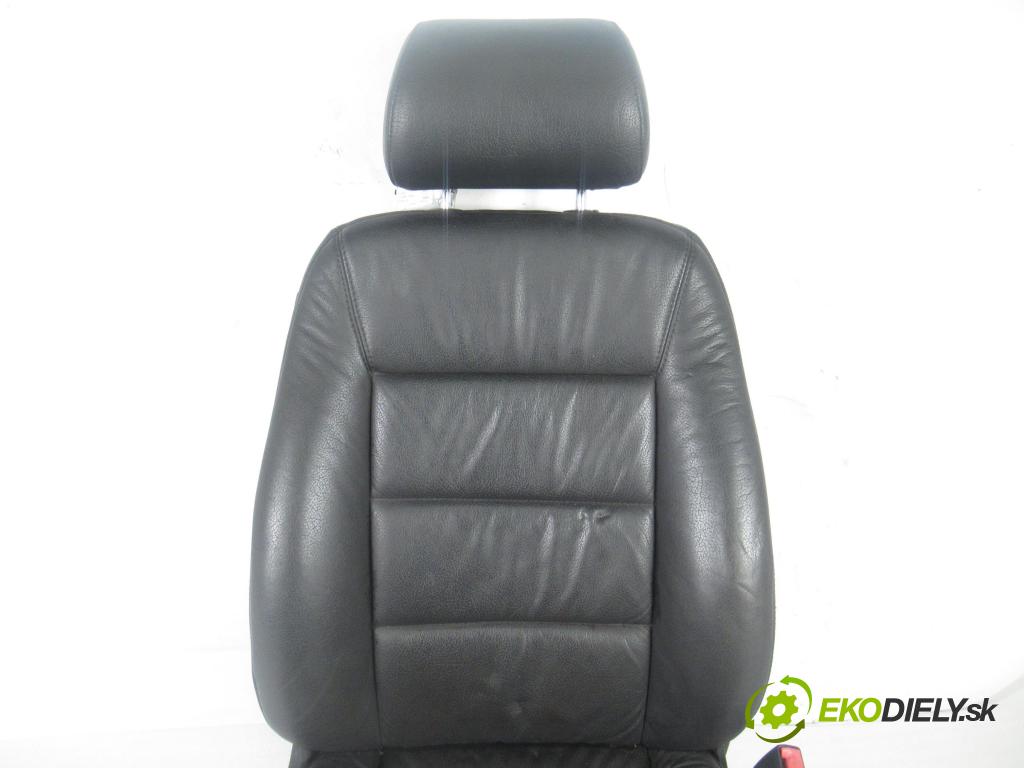 AUDI A6 Avant (4B5, C5) KOMBI 2004 120,00 2.5 TDI V6 163 - BDG 2496,00 Sedadlo CESTUJÚCI/PP