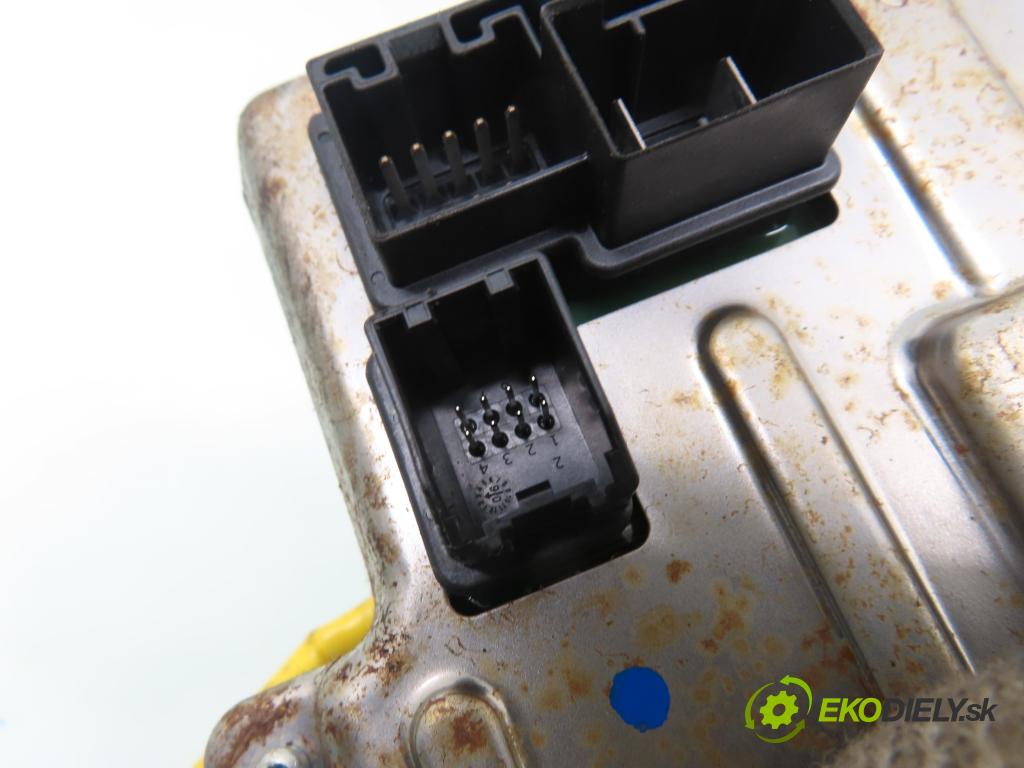 OPEL CORSA D (S07) HB 2006 66,00 1.4 - Z 14 XEP 1364,00 SLOUPEC / PODPORA elektrický 26117863 ; 11213111 ; 55701303