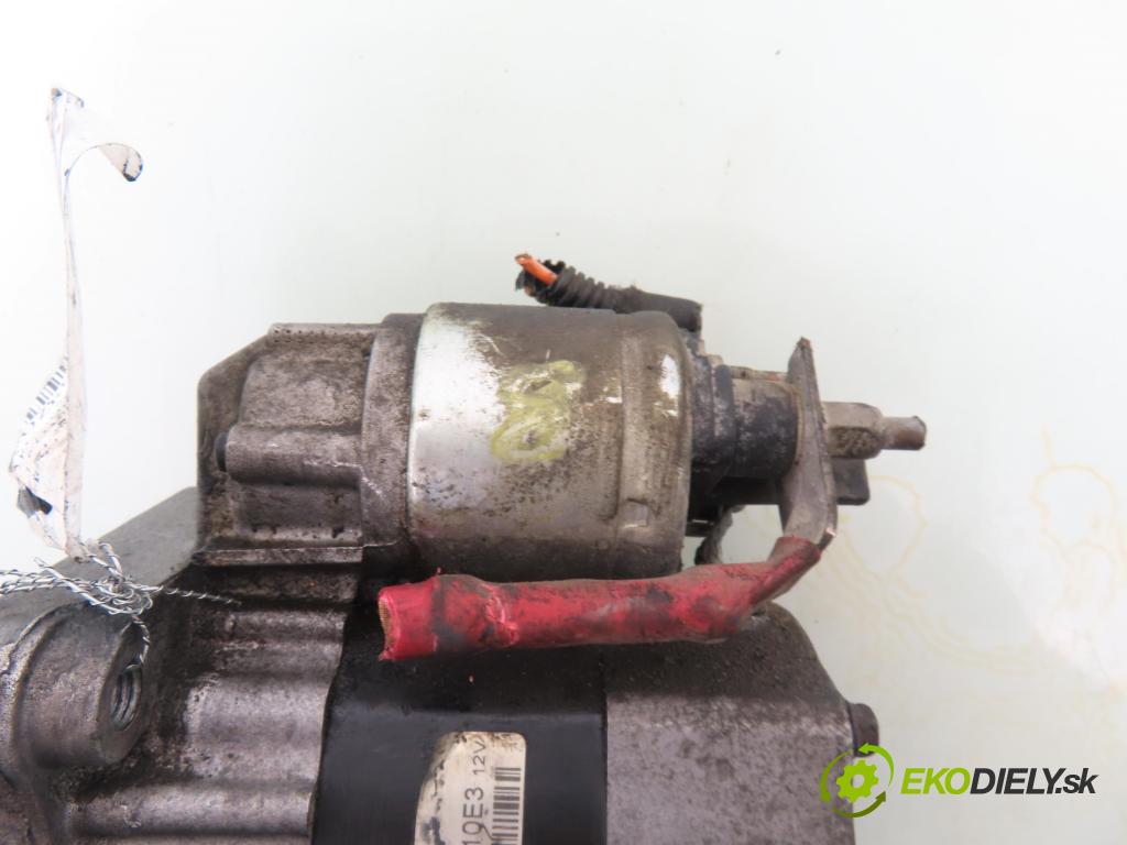 RENAULT SCENIC II (JM0/1_) MINIVAN 2003 83,00 1.6 (JM0C, JM0J, JM1B) - K4M 782 1598,00 Štartér 8200266777B ; TS10E3 (Štartér)