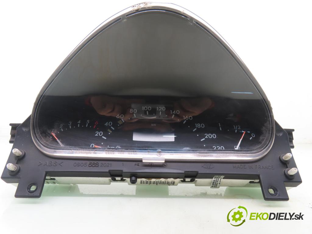 MERCEDES-BENZ KLASA A (W168) HB 2001 60,00 1.4 A 140 82 - M 166.940 1397,00 Prístrojovka elektrický A1685407711