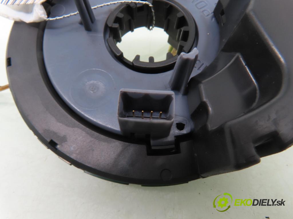 MERCEDES-BENZ KLASA A (W168) HB 1998 60,00 1.4 A 140 82 - M 166.940 1397,00 PÁSKA: air BAG 0025426518