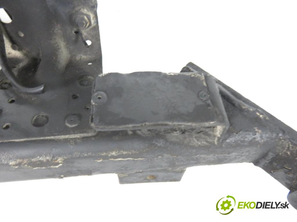 CITROEN XSARA PICASSO (N68) MINIVAN 2005 80,00 1.6 HDi - 9HZ (DV6TED4) 1560,00 Hák 