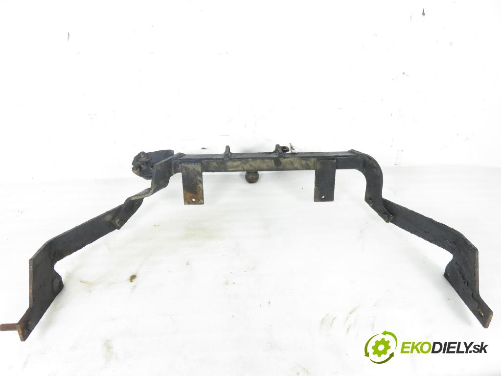 CITROEN BERLINGO FIRST Skrzynia (M_) FURGON 2005 66,00 2.0 HDI 90 - RHY (DW10TD) 1997,00 Hák 